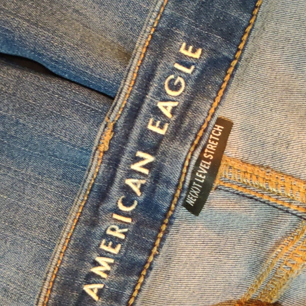 American Eagle Outfitters Next Level Curvy High Rise Jegging - Picture 7 of 9
